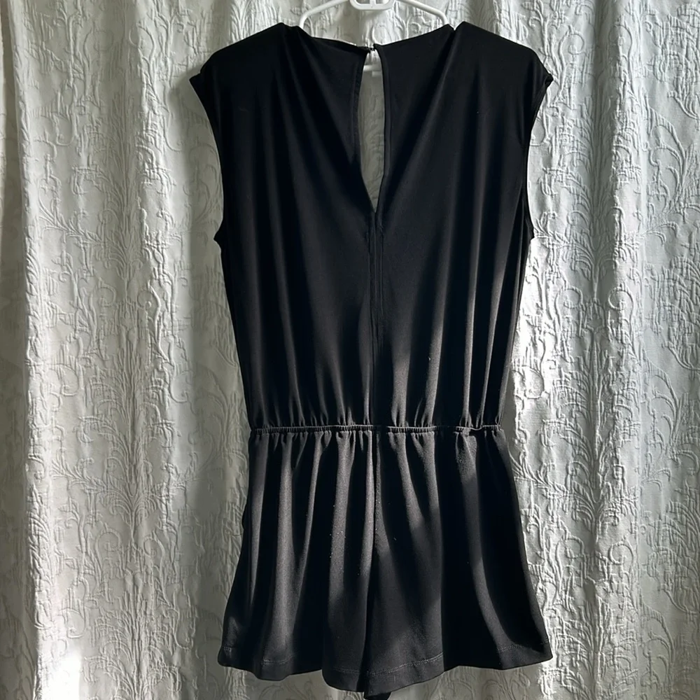 BCBGeneration Women's Slit Back Shorts Romper - Picture 4 of 5